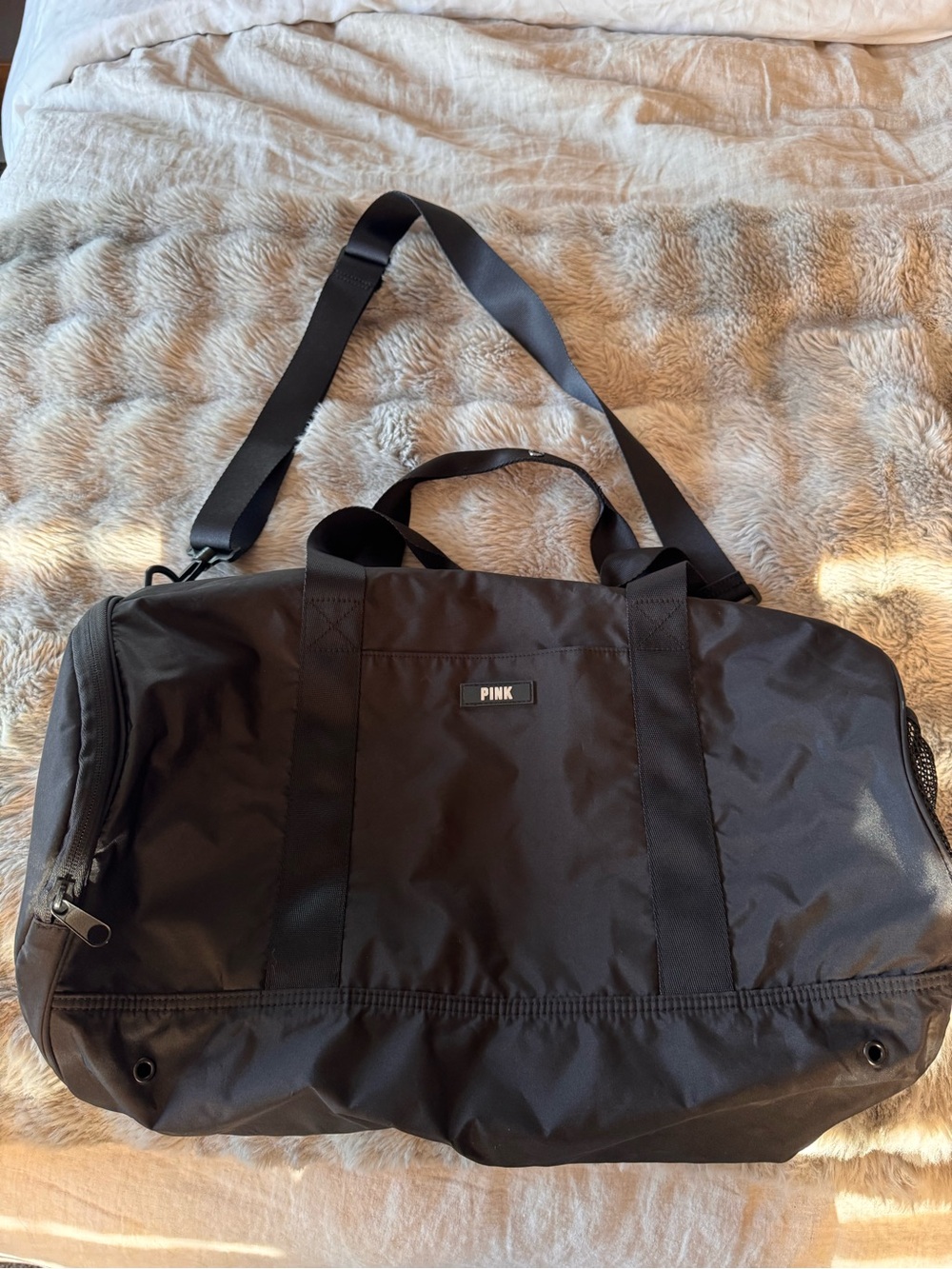PINK Victoria's Secret Black Men's Duffel Bag with Adjustable Strap
